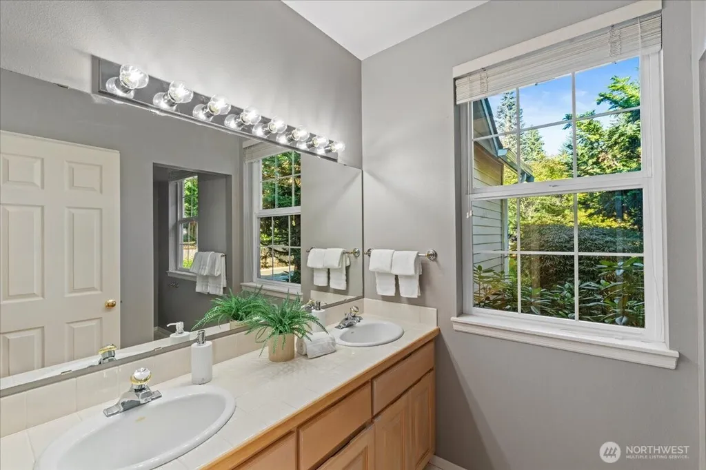 19808 80th Avenue SE Snohomish WA 98296