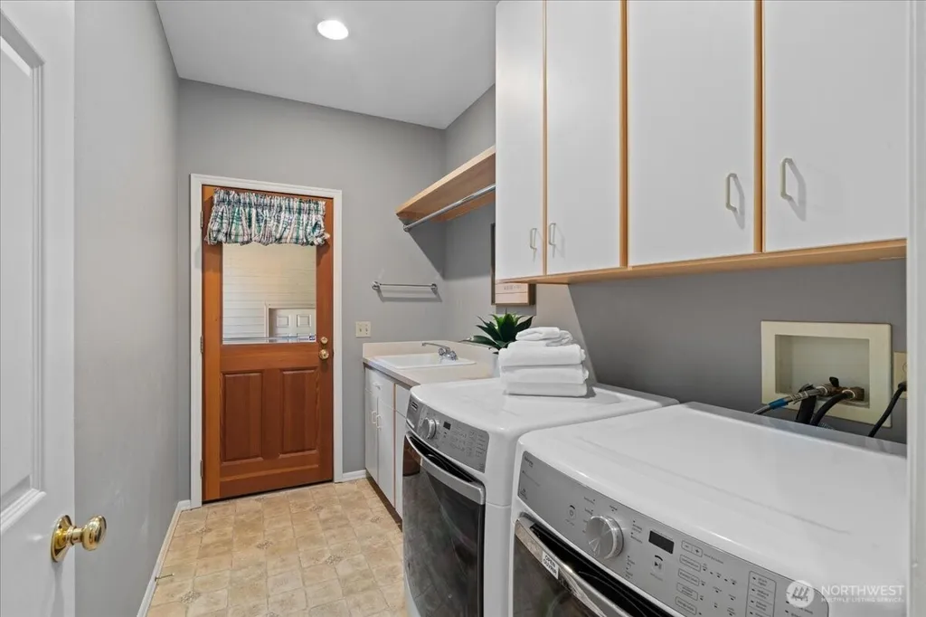 19808 80th Avenue SE Snohomish WA 98296