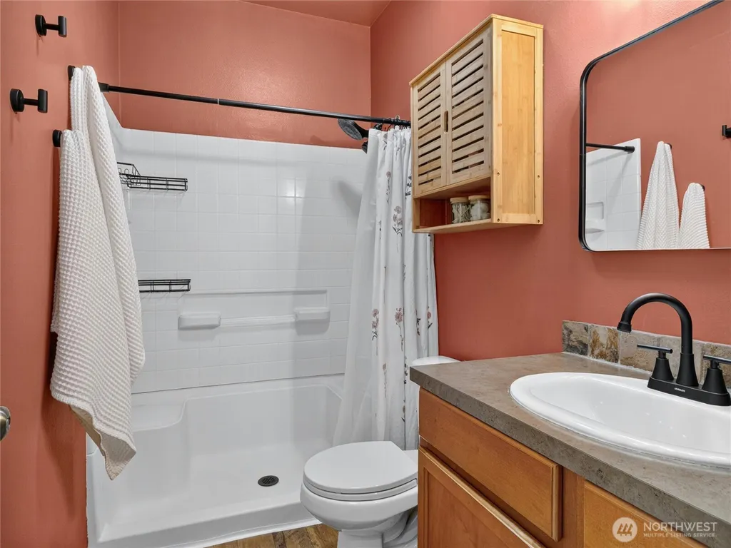 5435 57th Loop SE Lacey WA 98503
