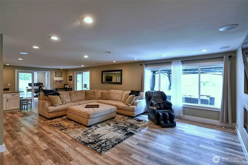 1008 87th Avenue SE Lake Stevens WA 98258