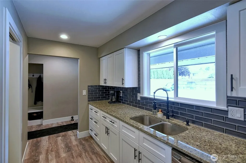 1008 87th Avenue SE Lake Stevens WA 98258