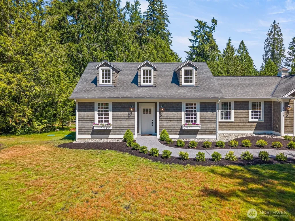 7077 NE Ridge Lane Bainbridge Island WA 98110