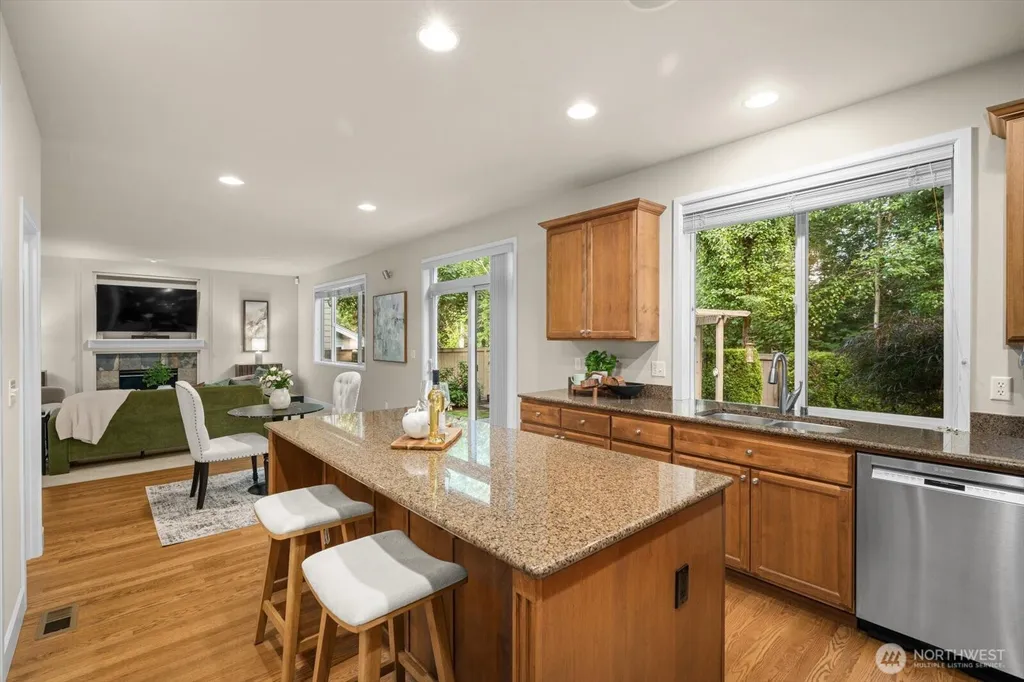 34823 SE Moffat Street Snoqualmie WA 98065