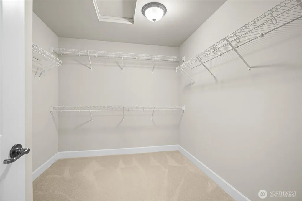 34823 SE Moffat Street Snoqualmie WA 98065