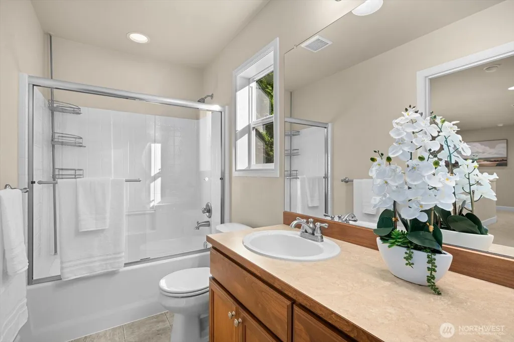 34823 SE Moffat Street Snoqualmie WA 98065
