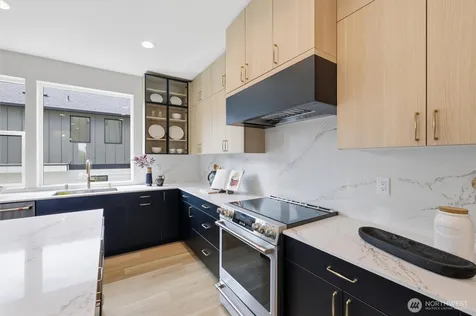 2613 NW 87th Street Seattle WA 98117