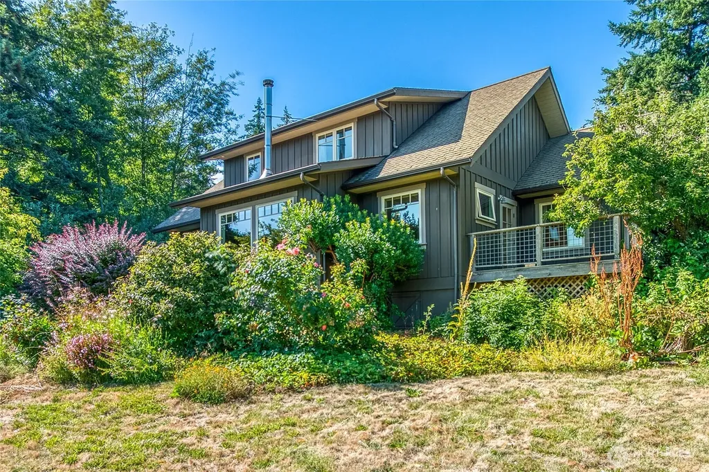 136 Myers Orcas Island WA 98245