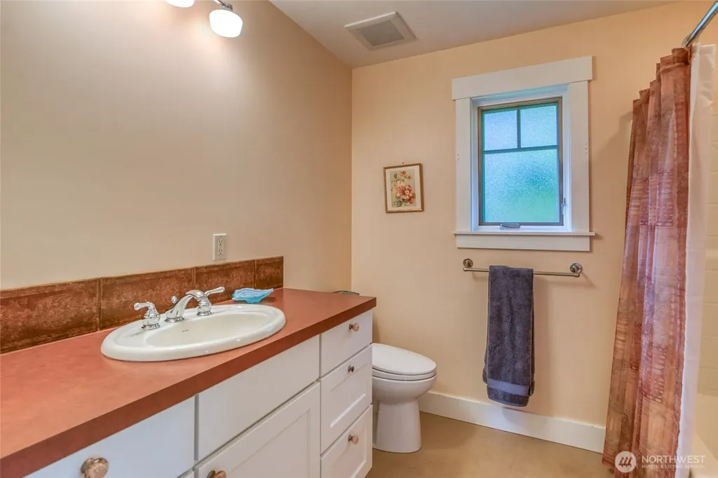 136 Myers Orcas Island WA 98245