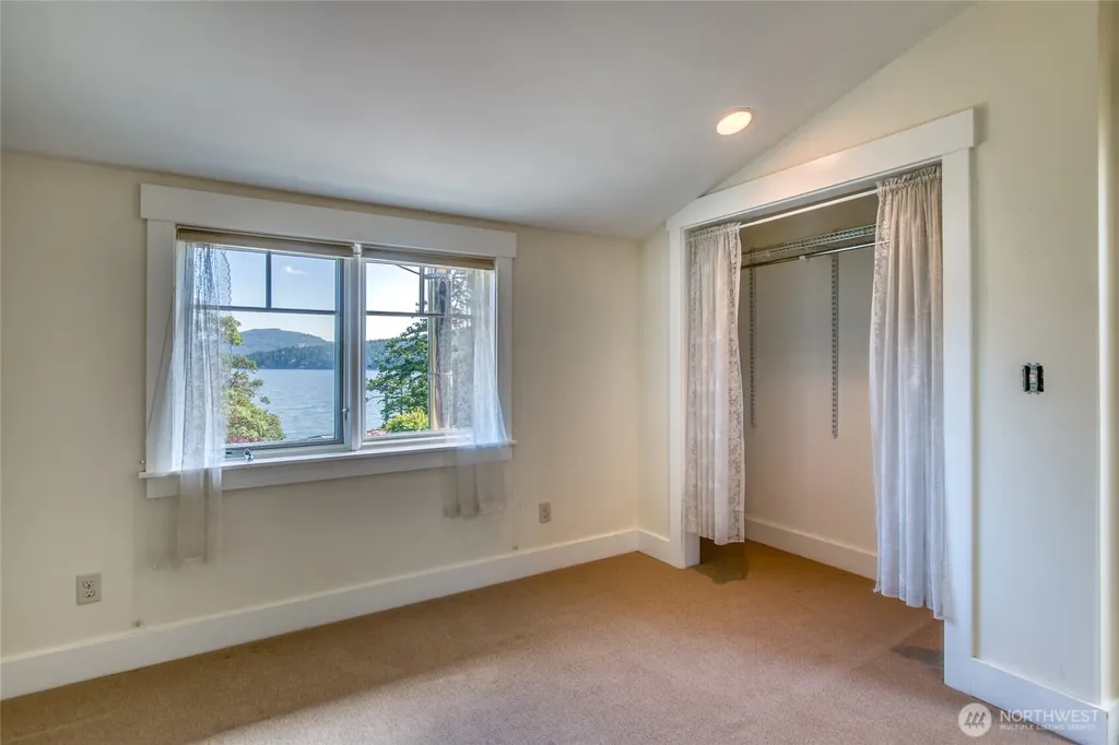 136 Myers Orcas Island WA 98245