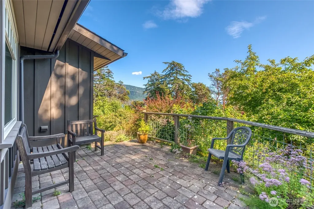 136 Myers Orcas Island WA 98245