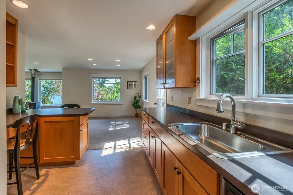 136 Myers Orcas Island WA 98245