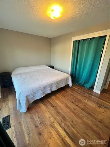 1821 N Bennett Street Tacoma WA 98406