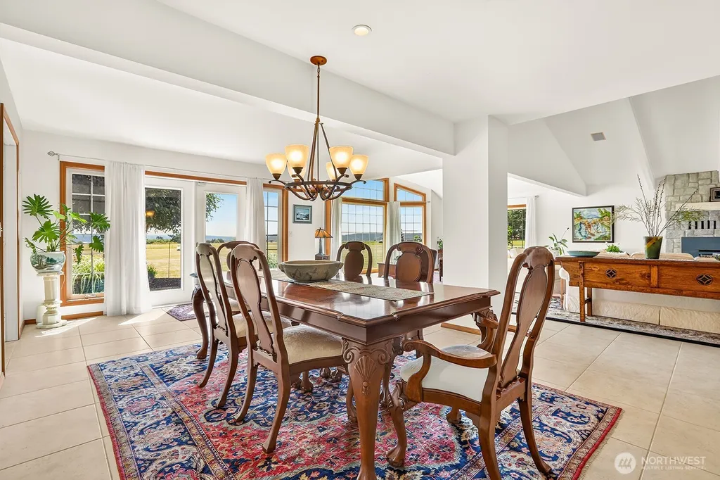 2288 Skycrest Drive Coupeville WA 98239