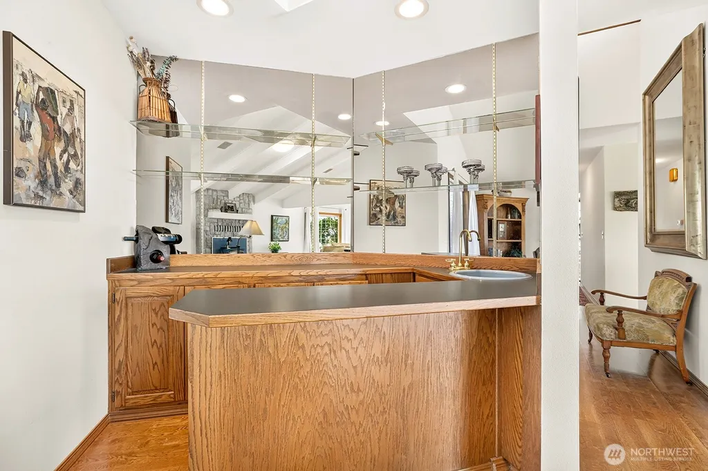 2288 Skycrest Drive Coupeville WA 98239