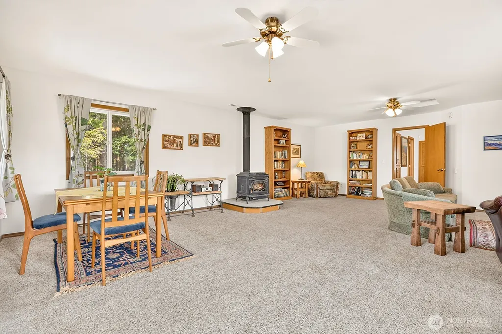 2288 Skycrest Drive Coupeville WA 98239