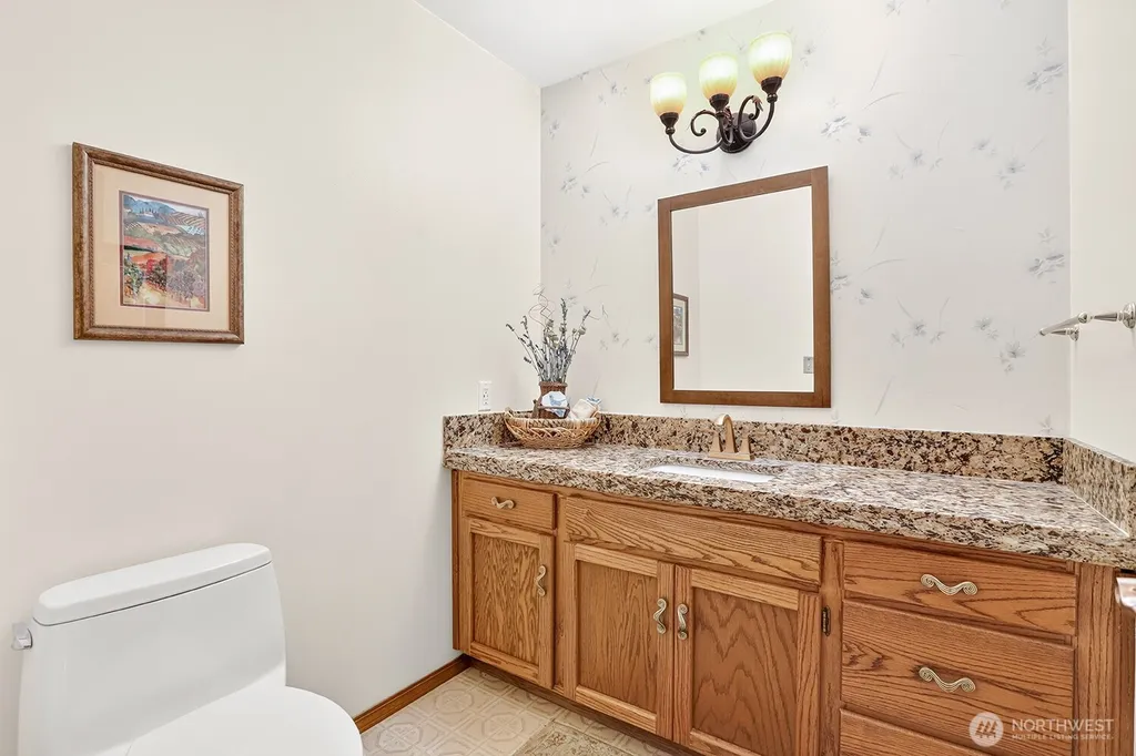 2288 Skycrest Drive Coupeville WA 98239