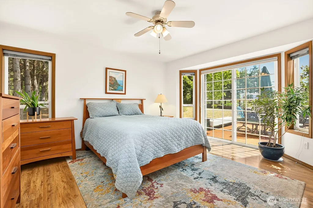 2288 Skycrest Drive Coupeville WA 98239