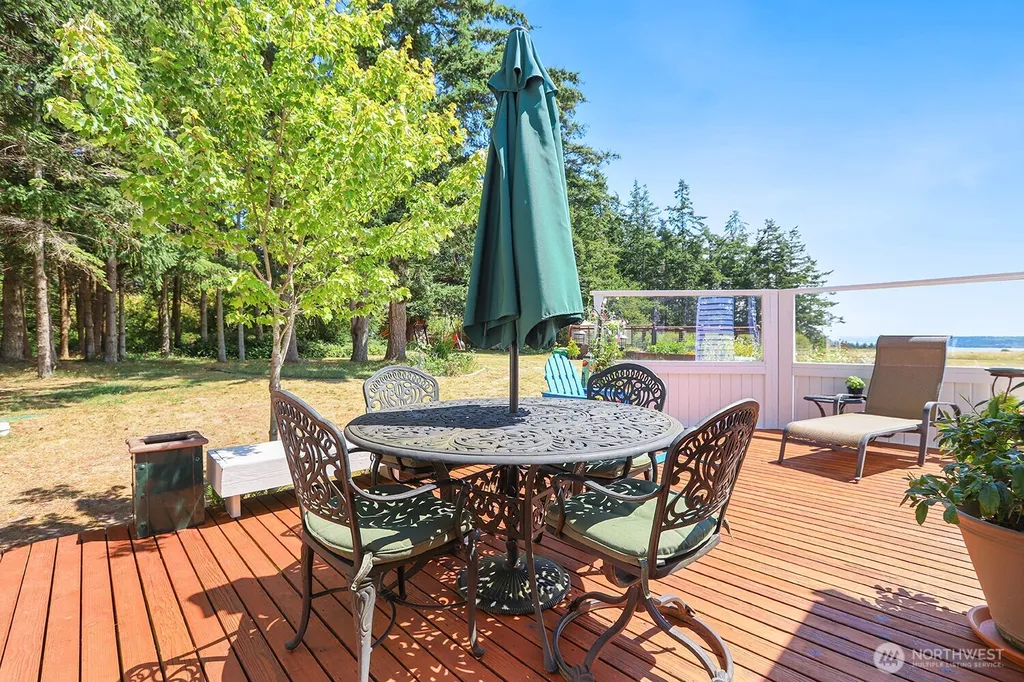 2288 Skycrest Drive Coupeville WA 98239