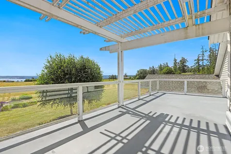 2288 Skycrest Drive Coupeville WA 98239