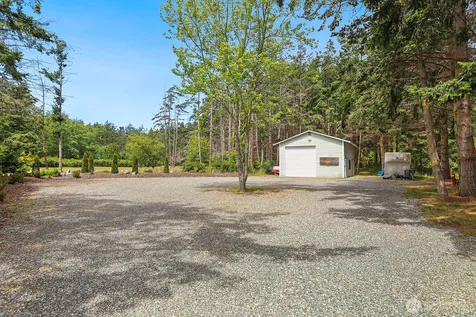 2288 Skycrest Drive Coupeville WA 98239