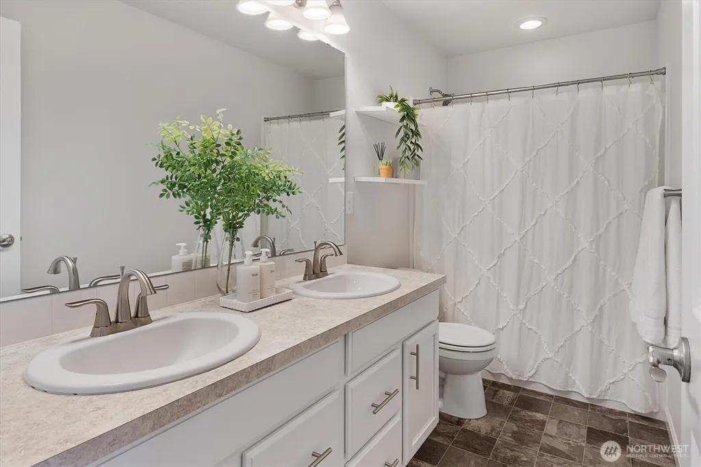 8461 26th Street Ct E Edgewood WA 98371