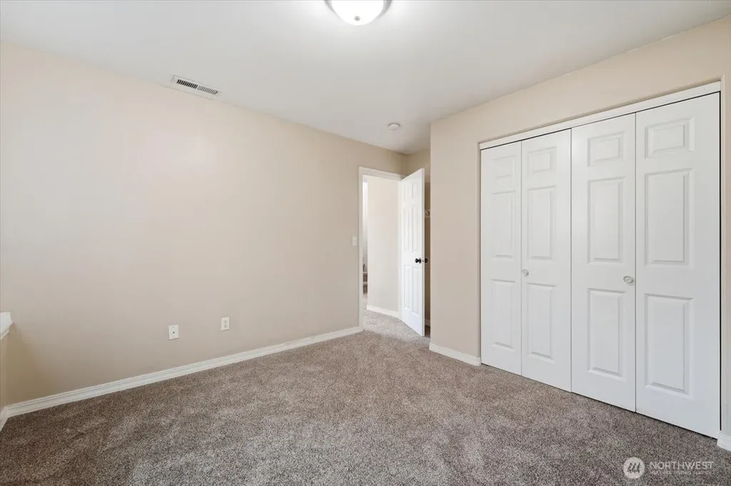 2132 W Honeysett Road Wenatchee WA 98801