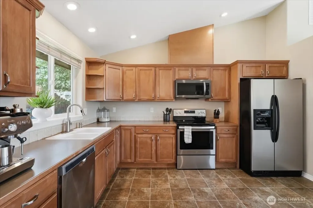 2132 W Honeysett Road Wenatchee WA 98801