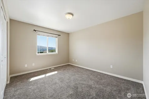 2132 W Honeysett Road Wenatchee WA 98801