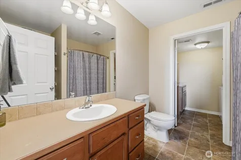 2132 W Honeysett Road Wenatchee WA 98801