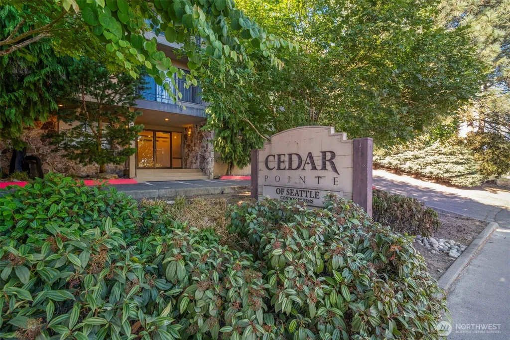750 N 143rd Street Seattle WA 98133