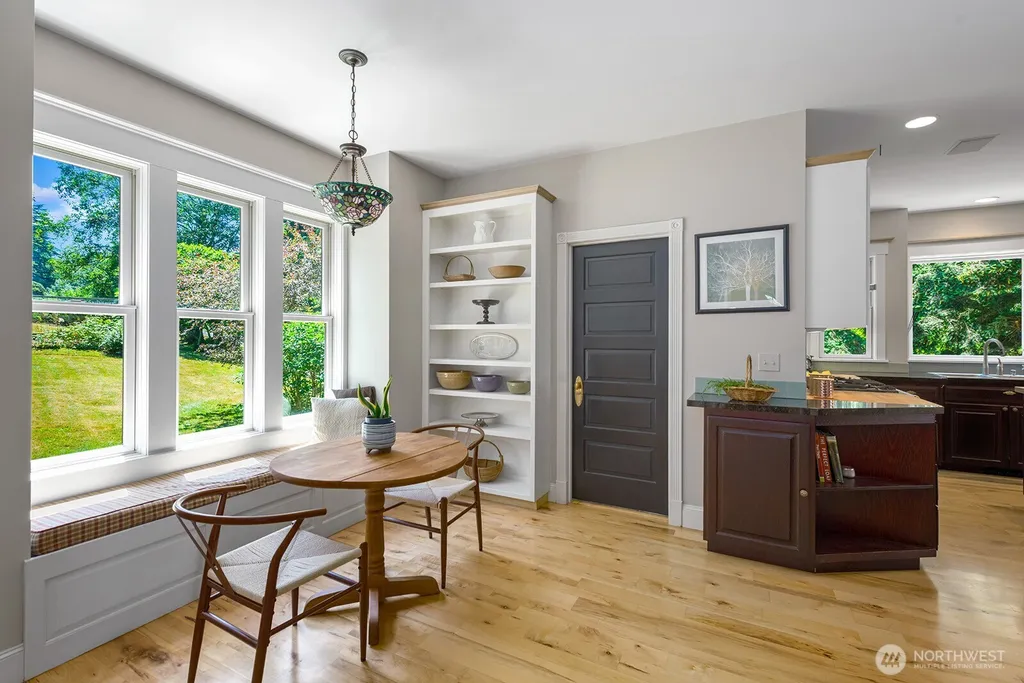 6838 SW Maury Park Road Vashon WA 98070