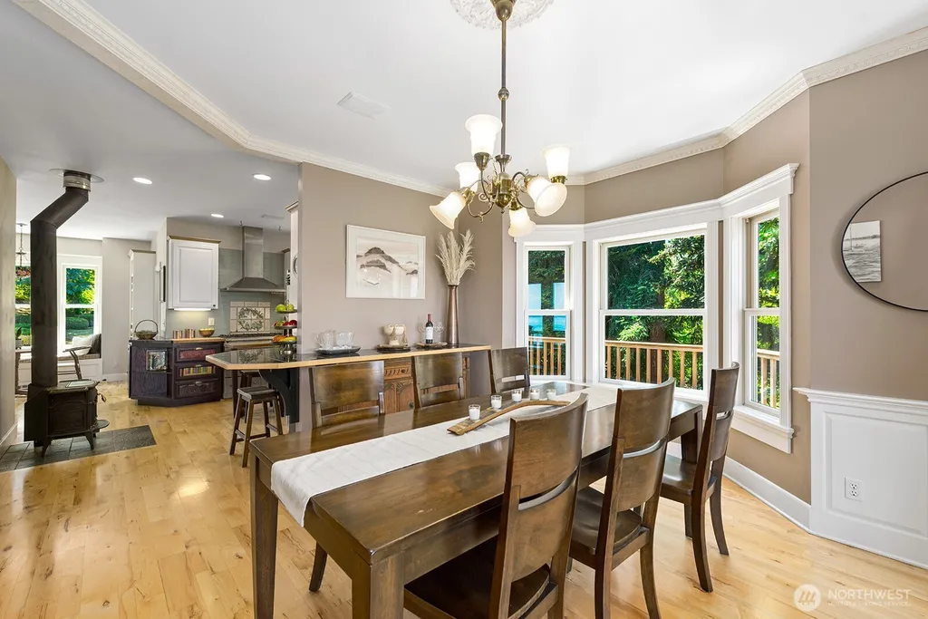 6838 SW Maury Park Road Vashon WA 98070