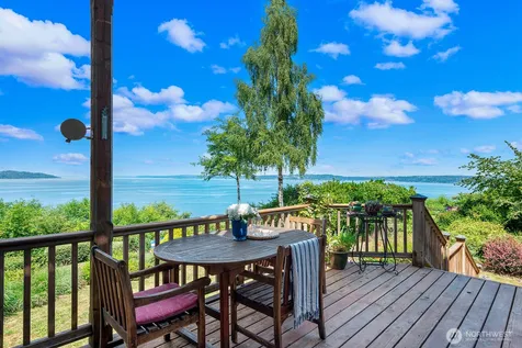6838 SW Maury Park Road Vashon WA 98070