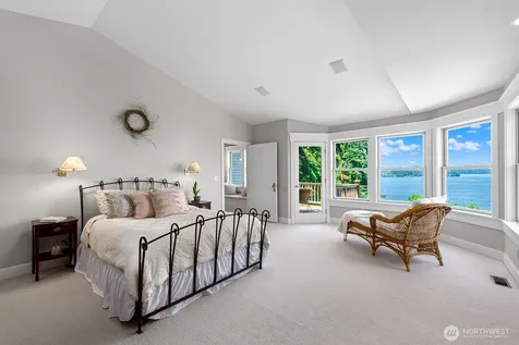 6838 SW Maury Park Road Vashon WA 98070