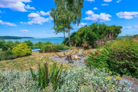 6838 SW Maury Park Road Vashon WA 98070