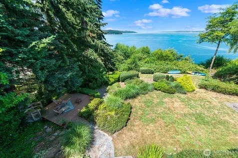 6838 SW Maury Park Road Vashon WA 98070