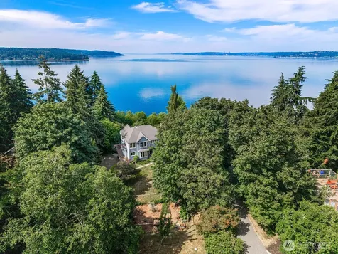 6838 SW Maury Park Road Vashon WA 98070