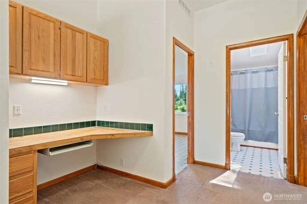 300 W Pine Acres Way Shelton WA 98584