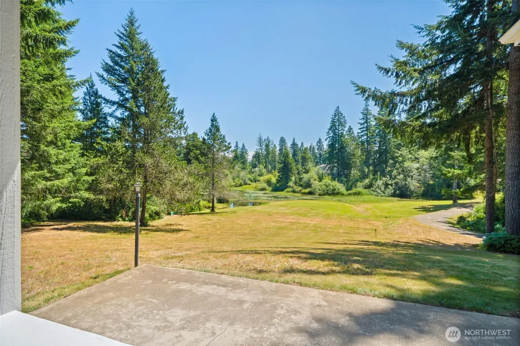 300 W Pine Acres Way Shelton WA 98584