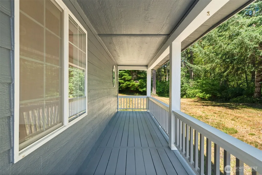 300 W Pine Acres Way Shelton WA 98584