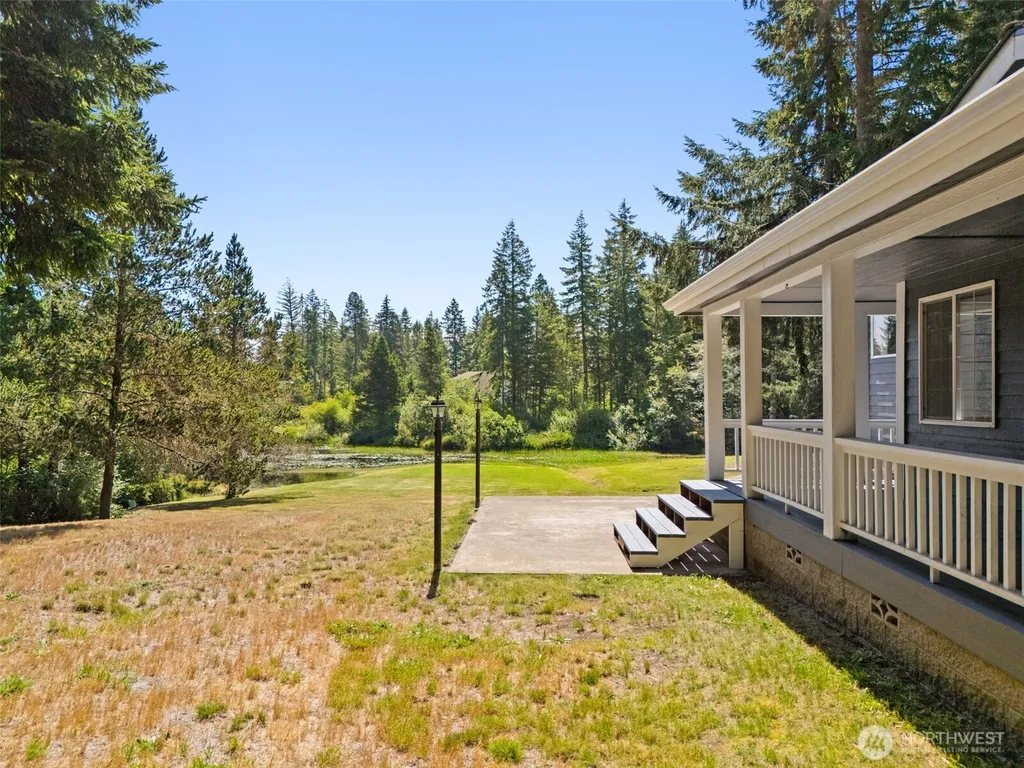 300 W Pine Acres Way Shelton WA 98584