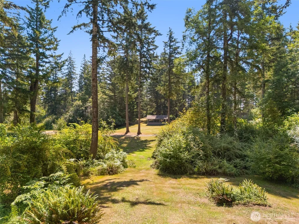 300 W Pine Acres Way Shelton WA 98584