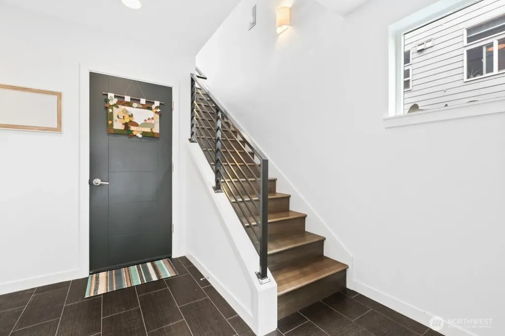 2050 NW 64th Street Seattle WA 98107
