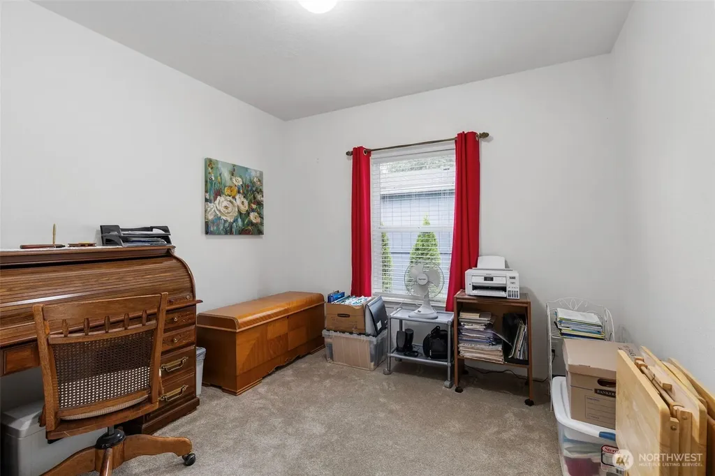 6586 NE Aquarius Lane Bremerton WA 98311