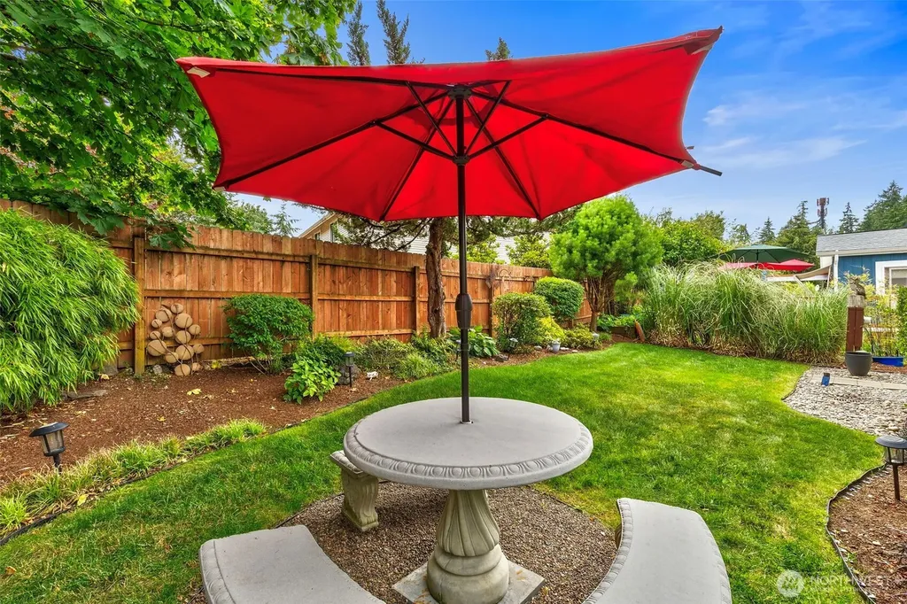 6586 NE Aquarius Lane Bremerton WA 98311