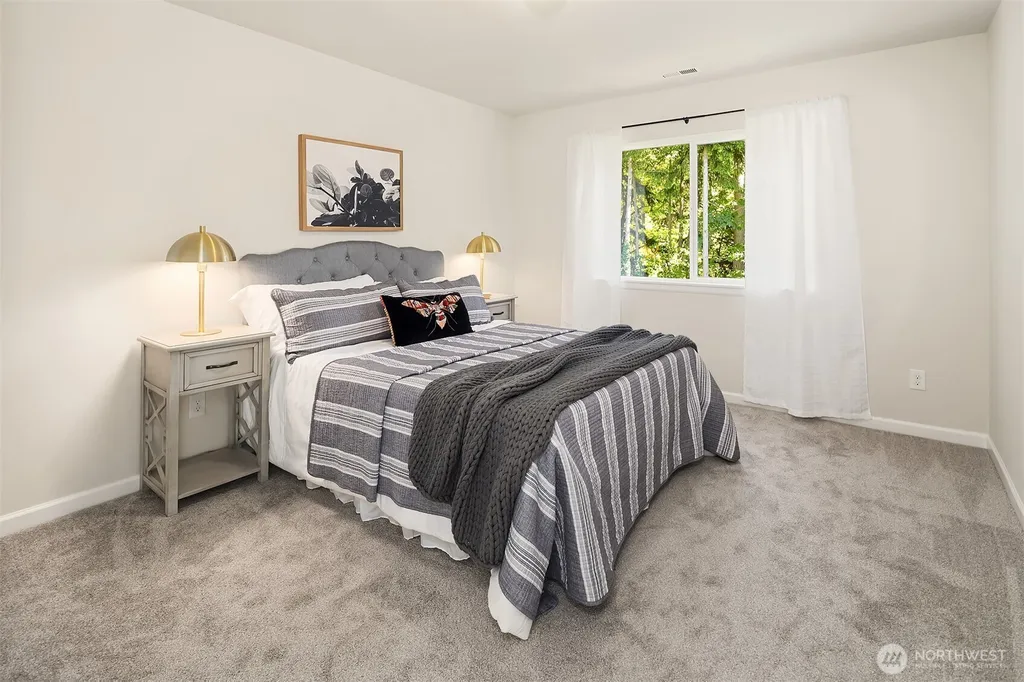 13874 Lavigne Court NE Bainbridge Island WA 98110
