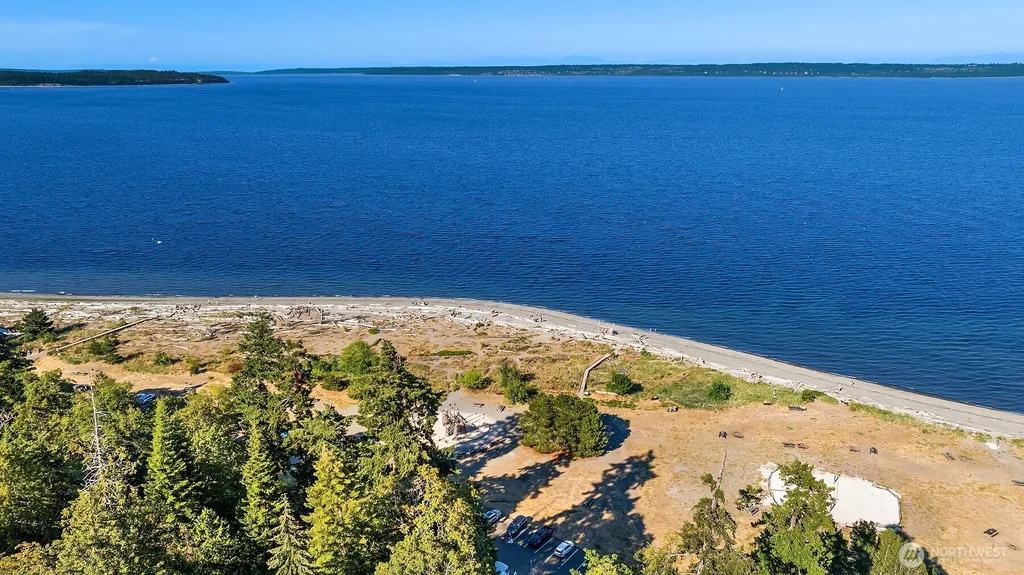 13874 Lavigne Court NE Bainbridge Island WA 98110