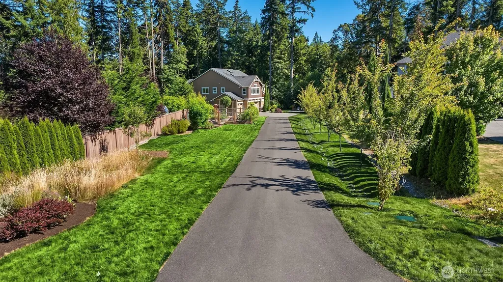 13874 Lavigne Court NE Bainbridge Island WA 98110