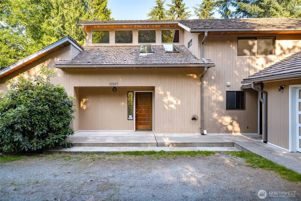 22850 Little Mountain Road Mount Vernon WA 98274
