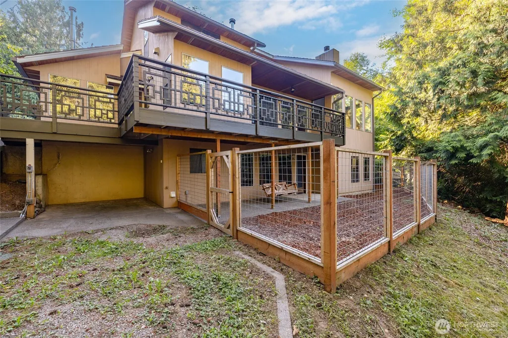 22850 Little Mountain Road Mount Vernon WA 98274